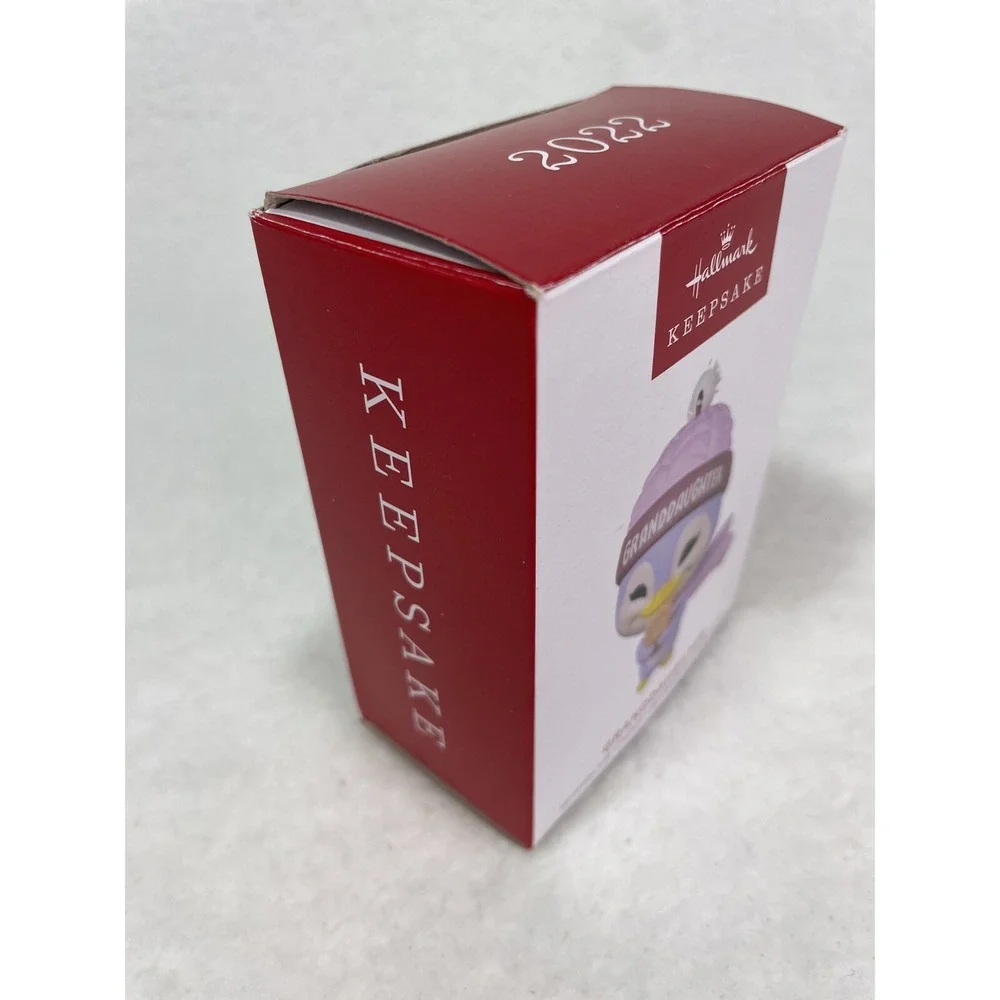 Hallmark Keepsake Granddaughter 2022 Ornament NIB‎